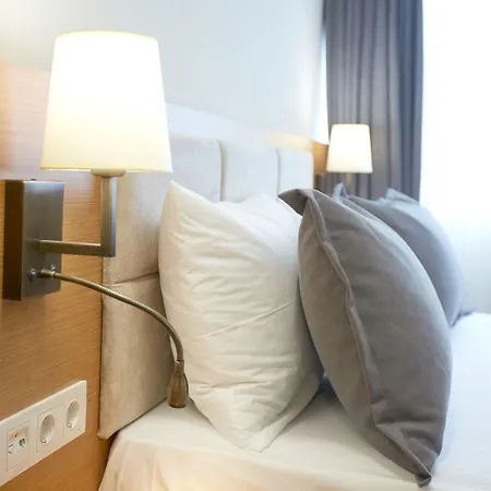 Kartal Palace Taksim Square Family 4*