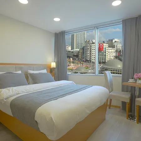 Kartal Palace Taksim Square Family Hotel 4*