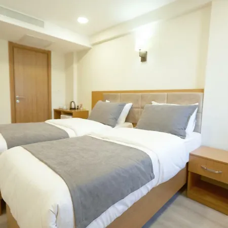 Kartal Palace Taksim Square Family Szálloda 4*
