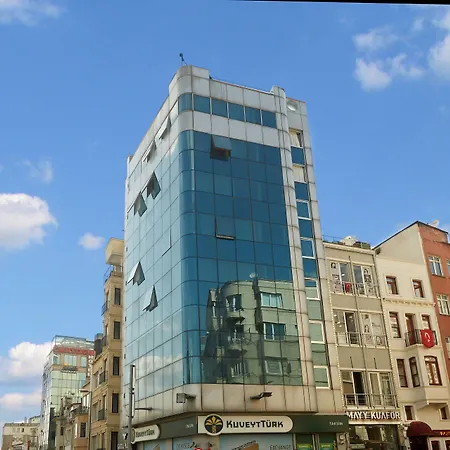 Kartal Palace Taksim Square Famıly Otel 2*