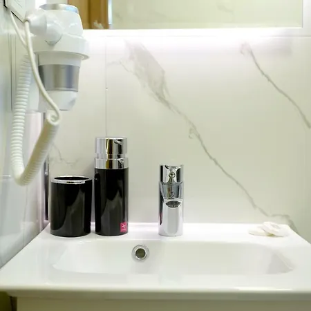 Kartal Palace Taksim Square Famıly Otel