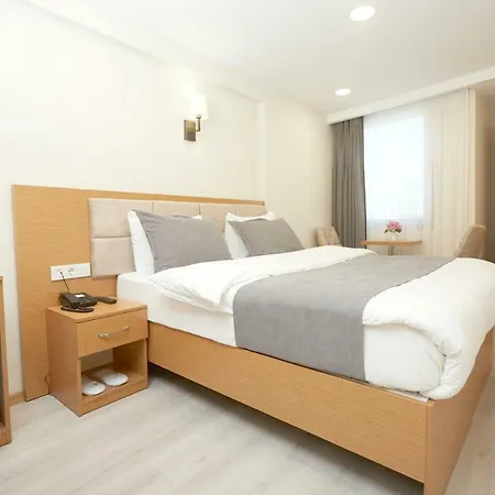 Kartal Palace Taksim Square Famıly