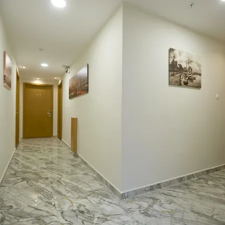 Szálloda Kartal Palace Taksim Square Family 4*