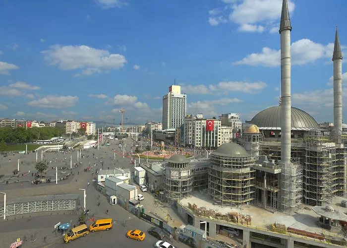 Kartal Palace Taksim Square Family 4*