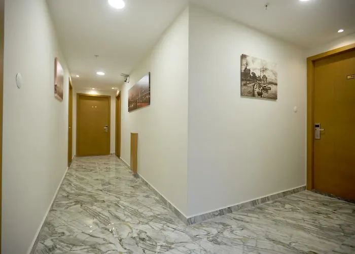 酒店 Kartal Palace Taksim Square Family 4*