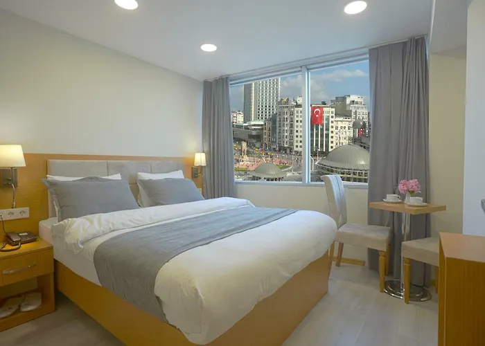 Kartal Palace Taksim Square Family 酒店 4*