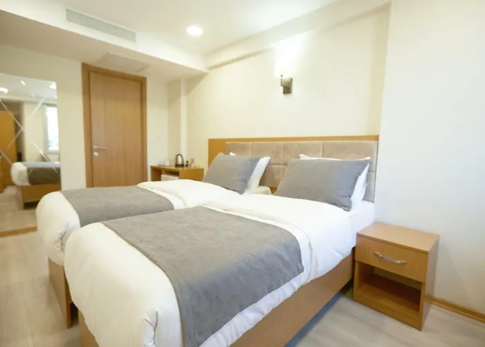 Kartal Palace Taksim Square Family 酒店 4*